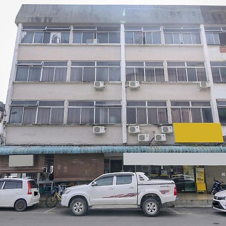 Nice Stay Three Six Five Services Kuching Esterno foto