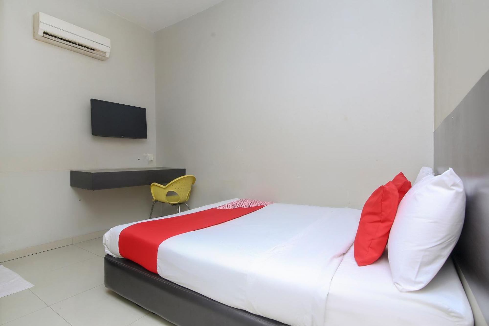 Nice Stay Three Six Five Services Kuching Esterno foto