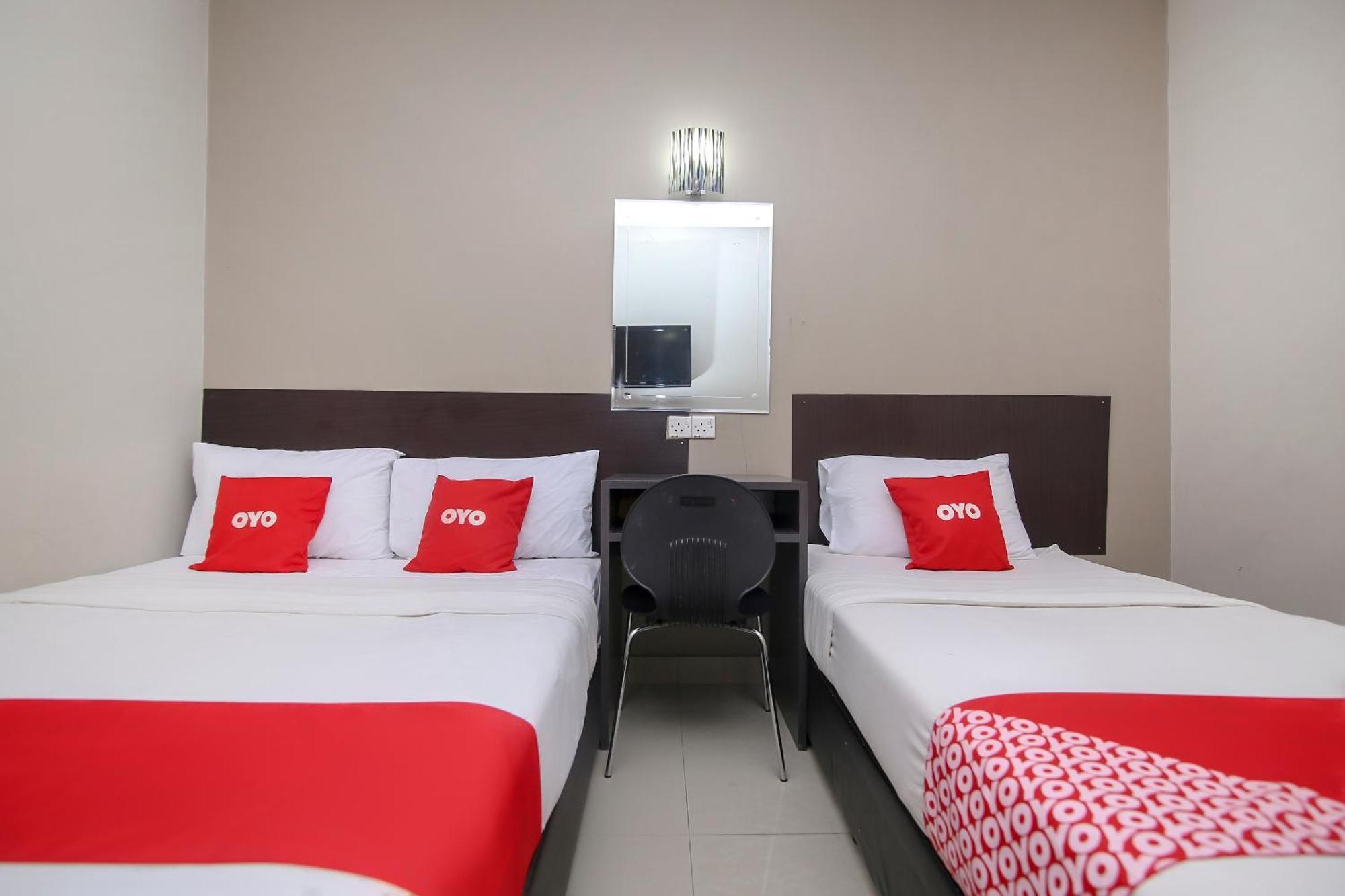 Nice Stay Three Six Five Services Kuching Esterno foto