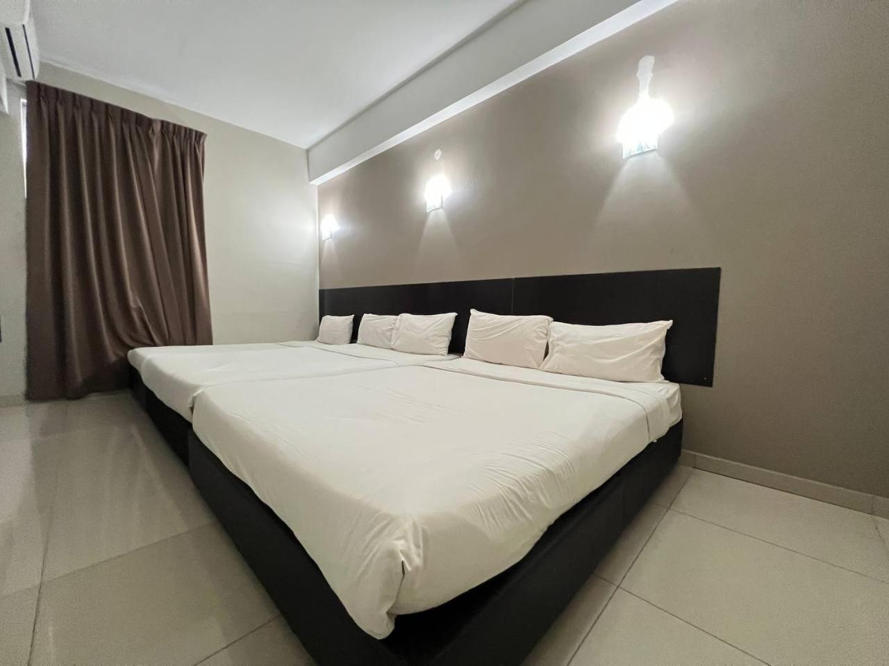 Nice Stay Three Six Five Services Kuching Esterno foto