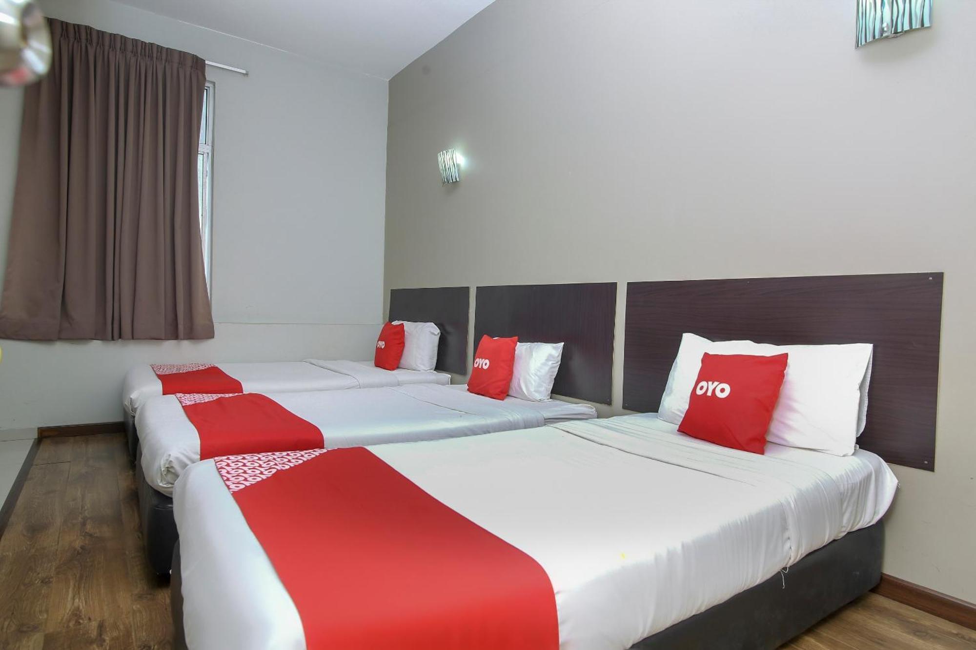 Nice Stay Three Six Five Services Kuching Esterno foto