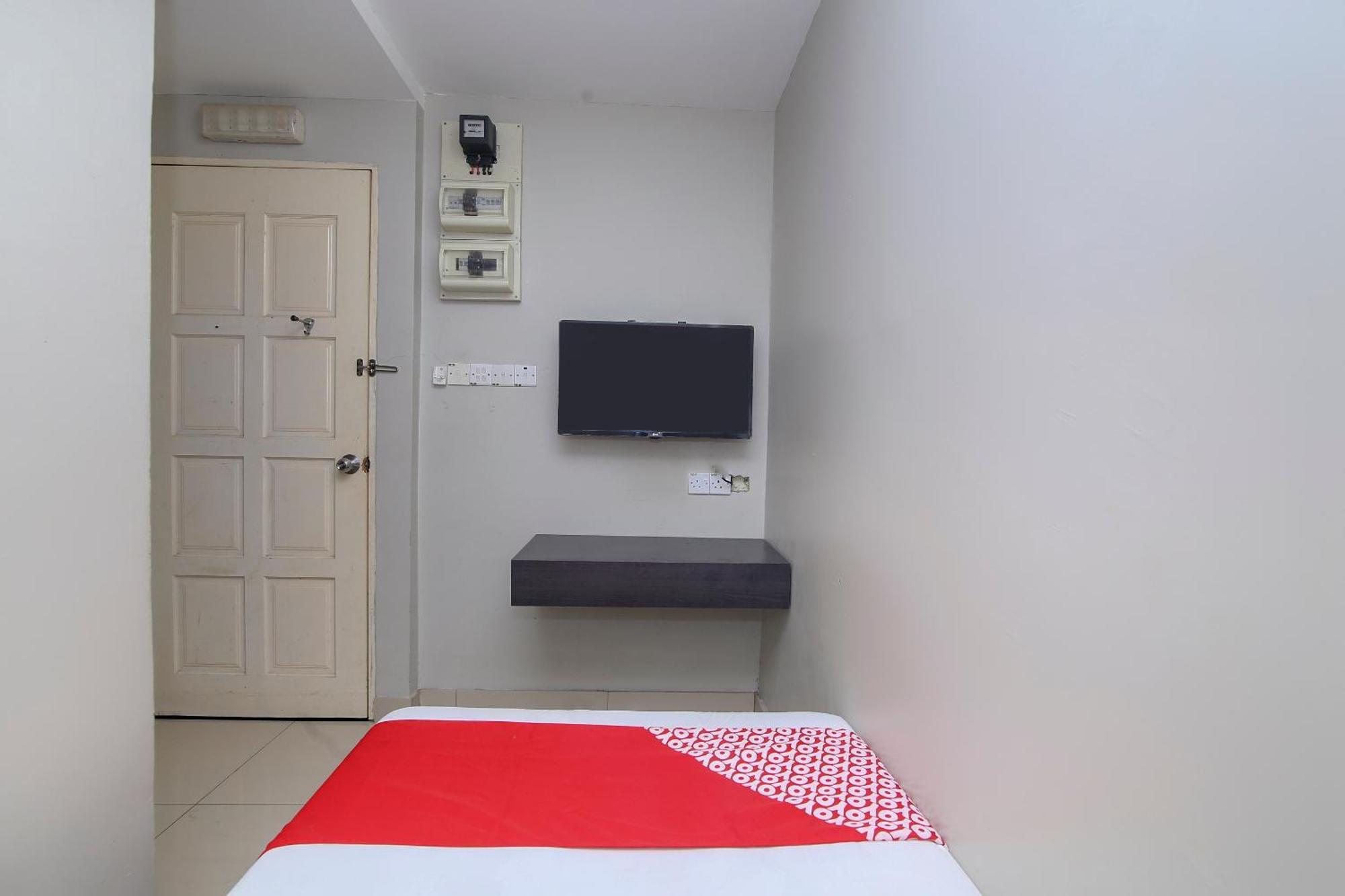 Nice Stay Three Six Five Services Kuching Esterno foto