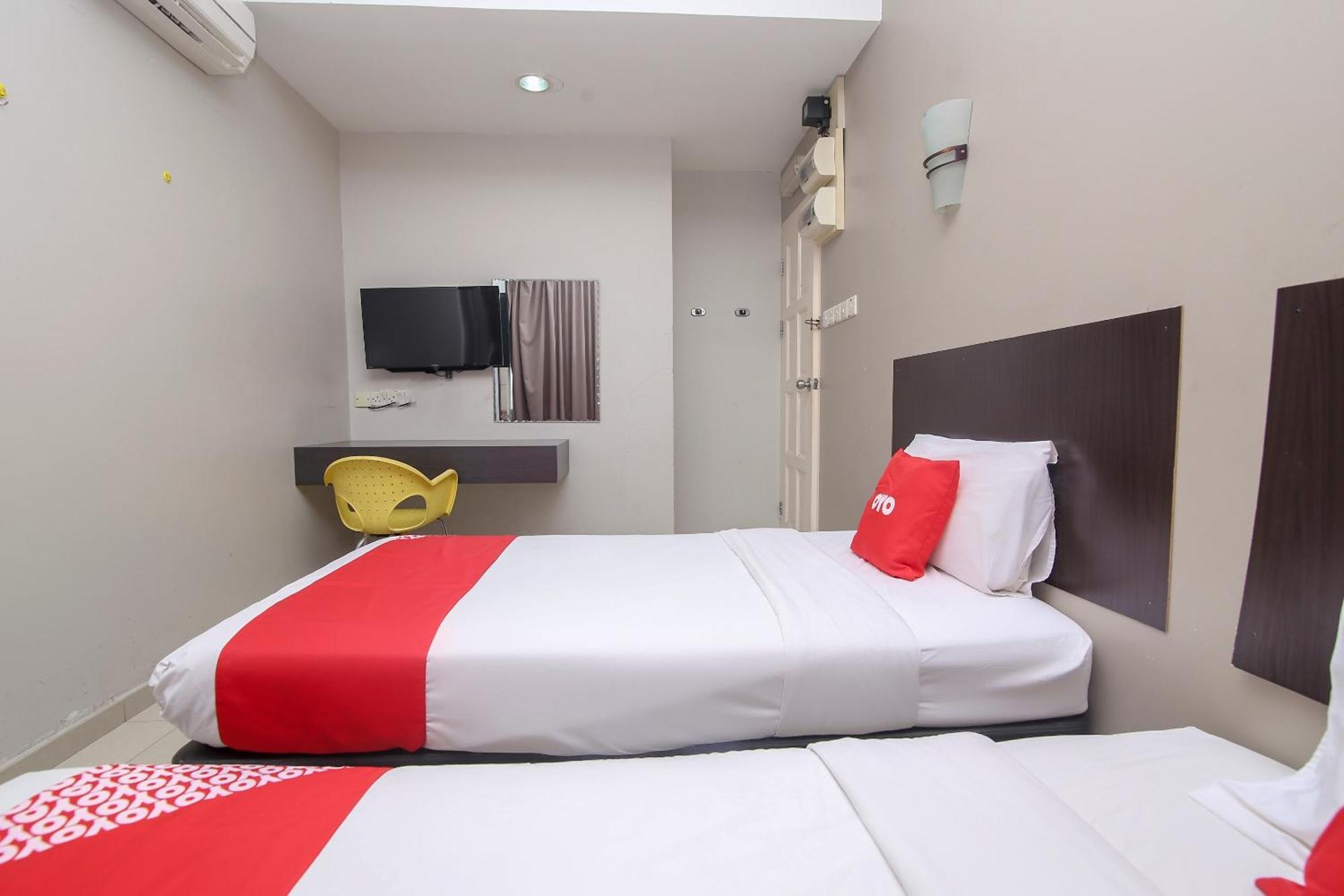 Nice Stay Three Six Five Services Kuching Esterno foto