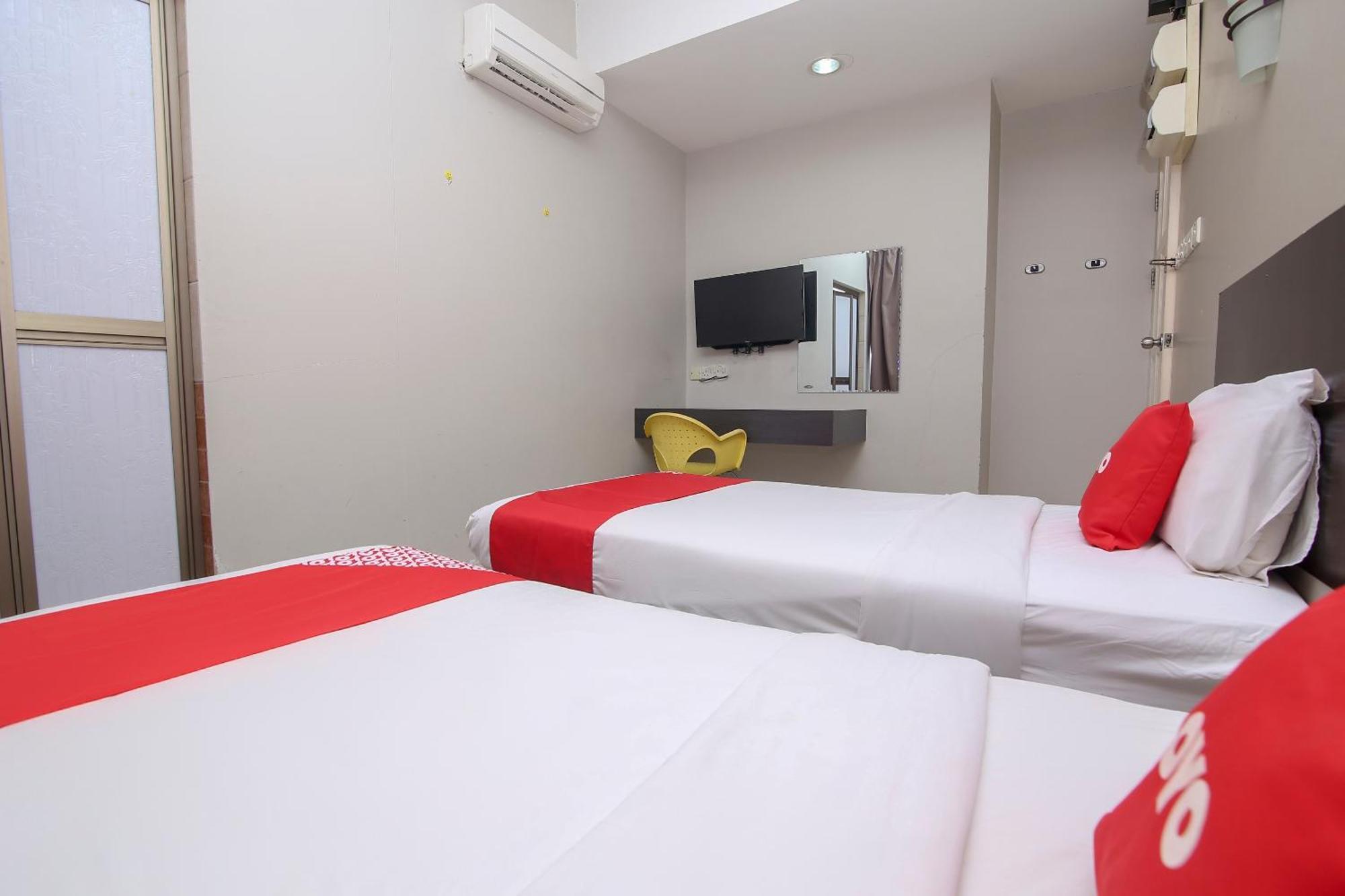 Nice Stay Three Six Five Services Kuching Esterno foto